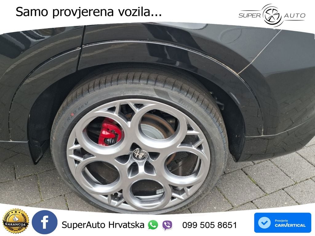 Alfa Romeo Tonale 1.3 T MultiAir (280 KS) Plug-in Hybrid eQ4 Automatic LED+GR SJED+ACC