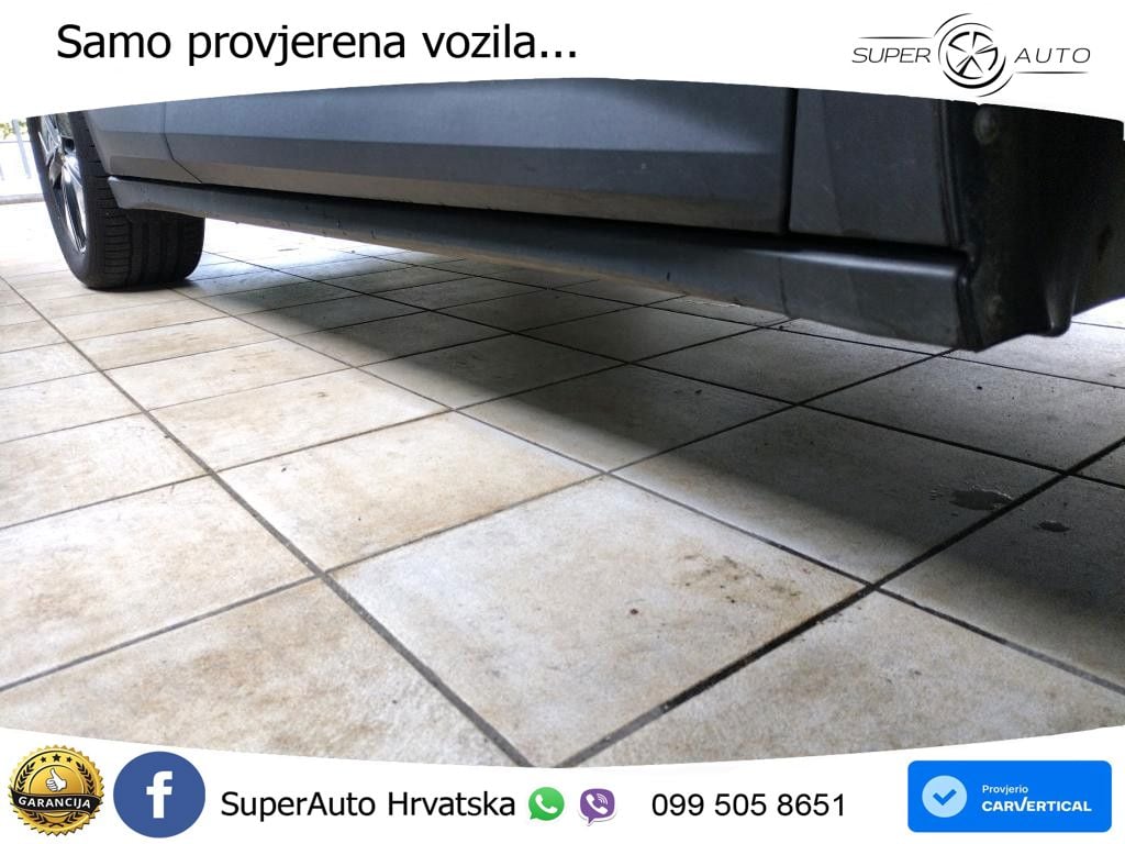 Škoda Enyaq iV 80 82 kWh (204 KS) Lounge LED+GR SJED+ACC