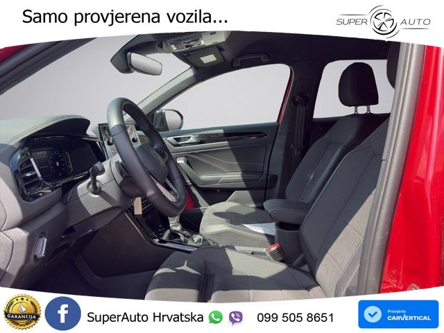 Volkswagen T-Roc 1.5 TSI (150 KS) DSG LED+GR SJED+ACC