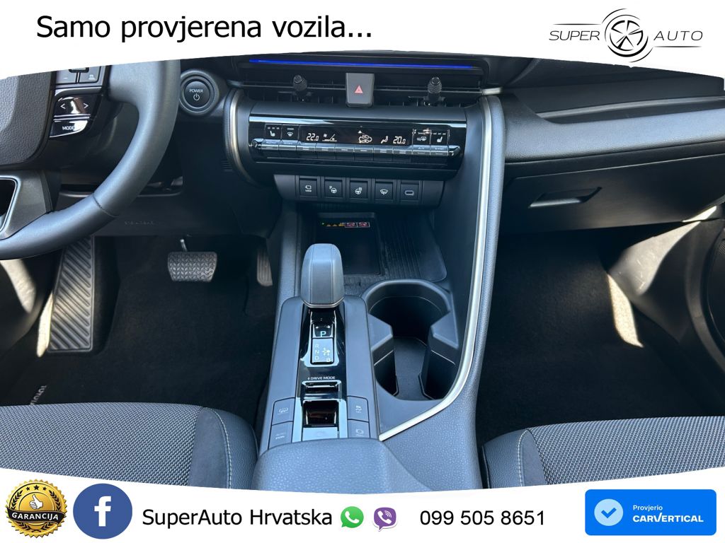 Toyota C-HR 2.0 (223 KS) PHEV e-CVT LED+GR SJED+ACC