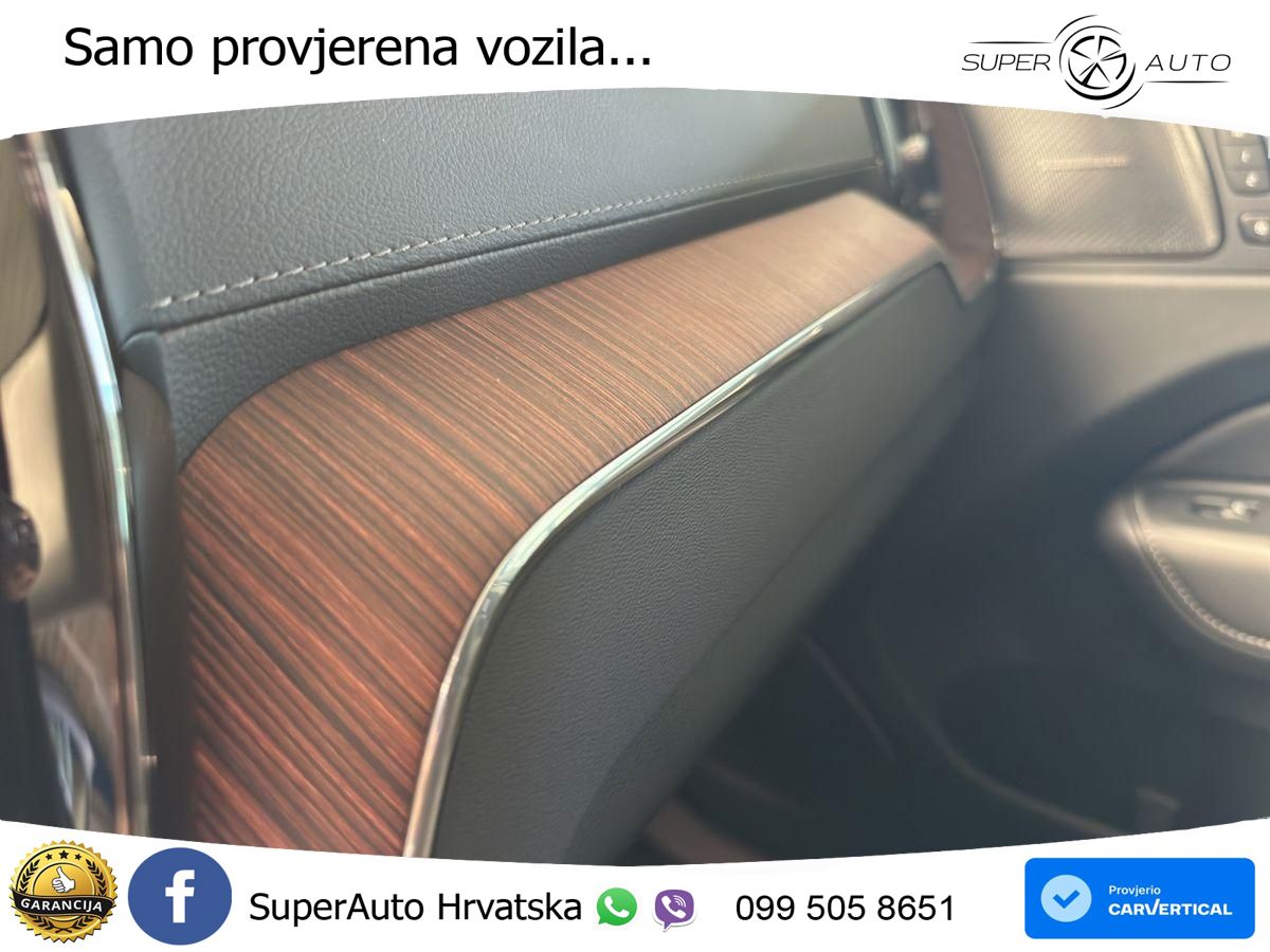 Volvo XC60 B4 Diesel AWD Geartronic ACC+HEAD+4xGR SJED+360+PANO