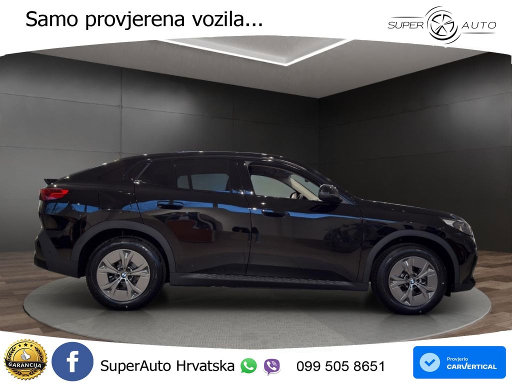 BMW iX2 66.5 kWh (204 KS) eDrive20