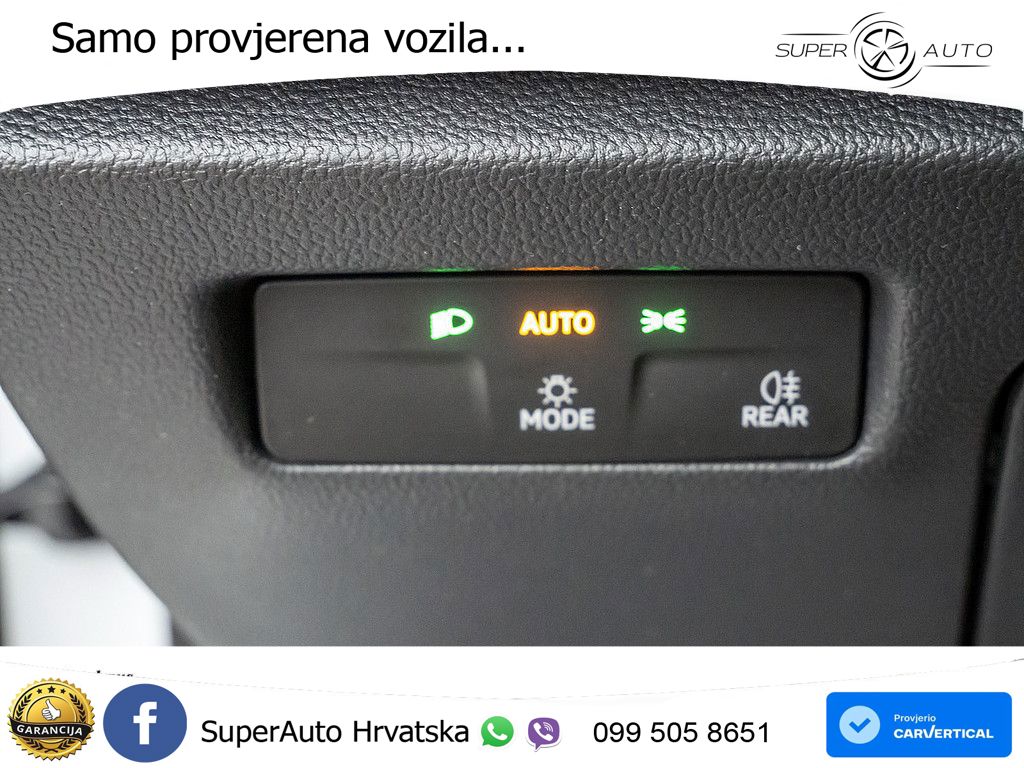 Volkswagen Passat Variant 1.5 eTSI (150 KS) DSG LED+ACC
