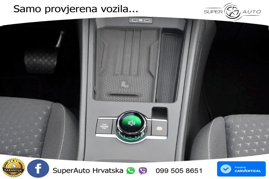 Volkswagen T-Roc 1.5 eTSI (150 KS)  DSG LED+GR SJED+ACC