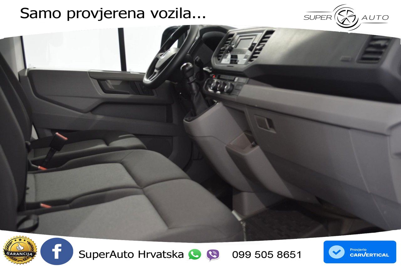 Volkswagen Crafter 35 2.0 TDI SCR L2H1, AHK, PDC, Klima, MF 140 KS