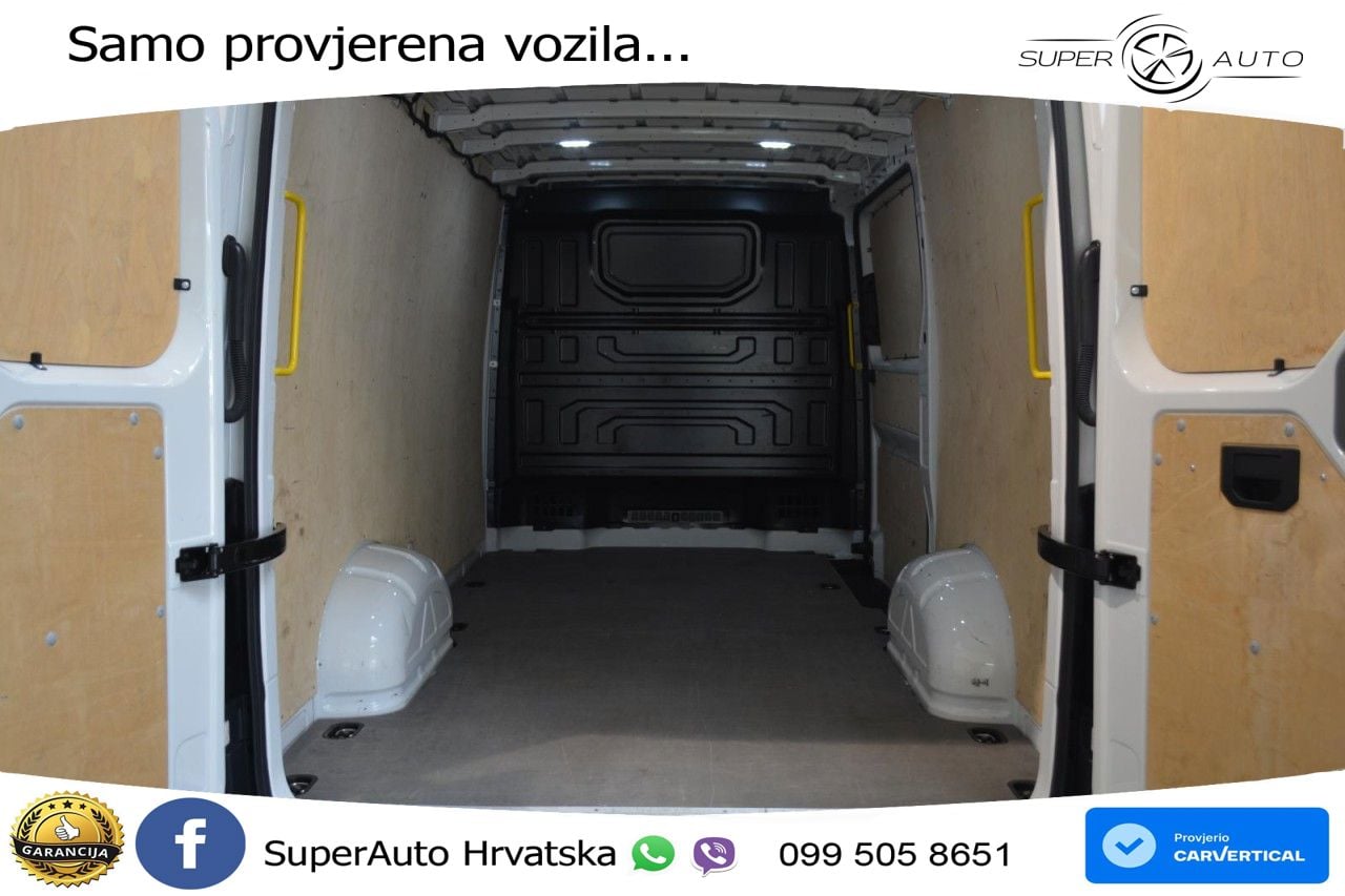 Volkswagen Crafter 35 2.0 TDI SCR L2H1, AHK, PDC, Klima, MF 140 KS