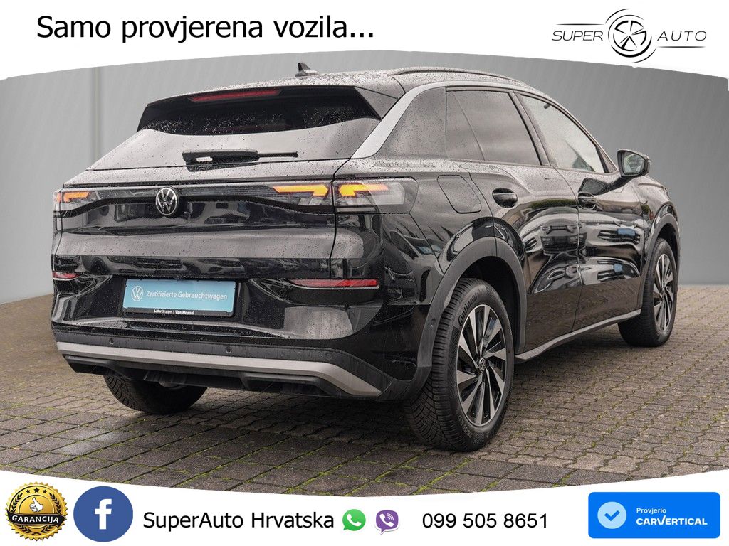 Volkswagen T-Roc 1.5 eTSI (116 KS)  DSG LED+GR SJED+ACC
