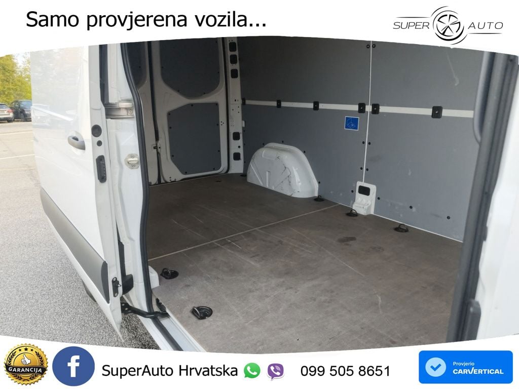 Mercedes-Benz Sprinter 215 CDI KA Kamera+AHK+SHZ+MBUX 150 KS