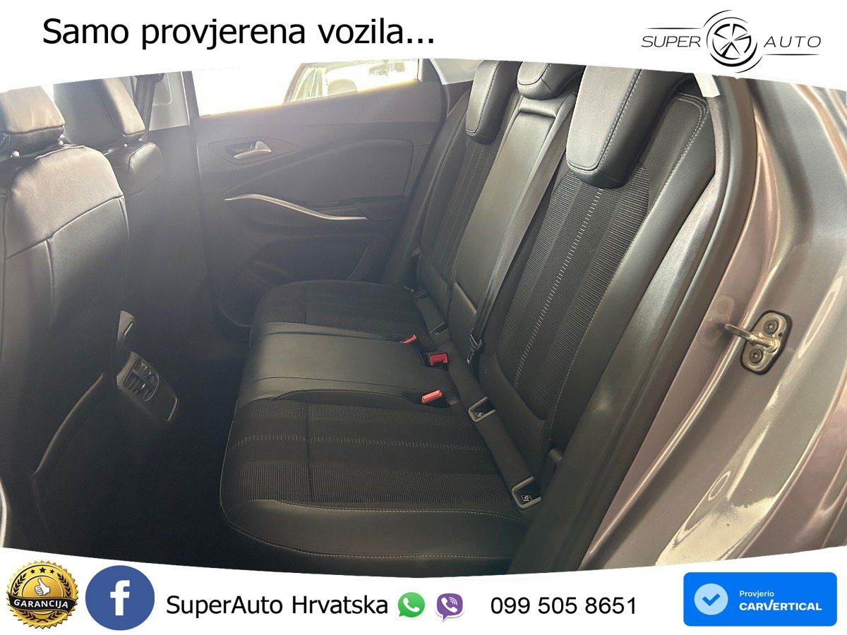 Opel Grandland 1.2i Turbo (130 KS) Automatic GS LED+GR SJED+ACC