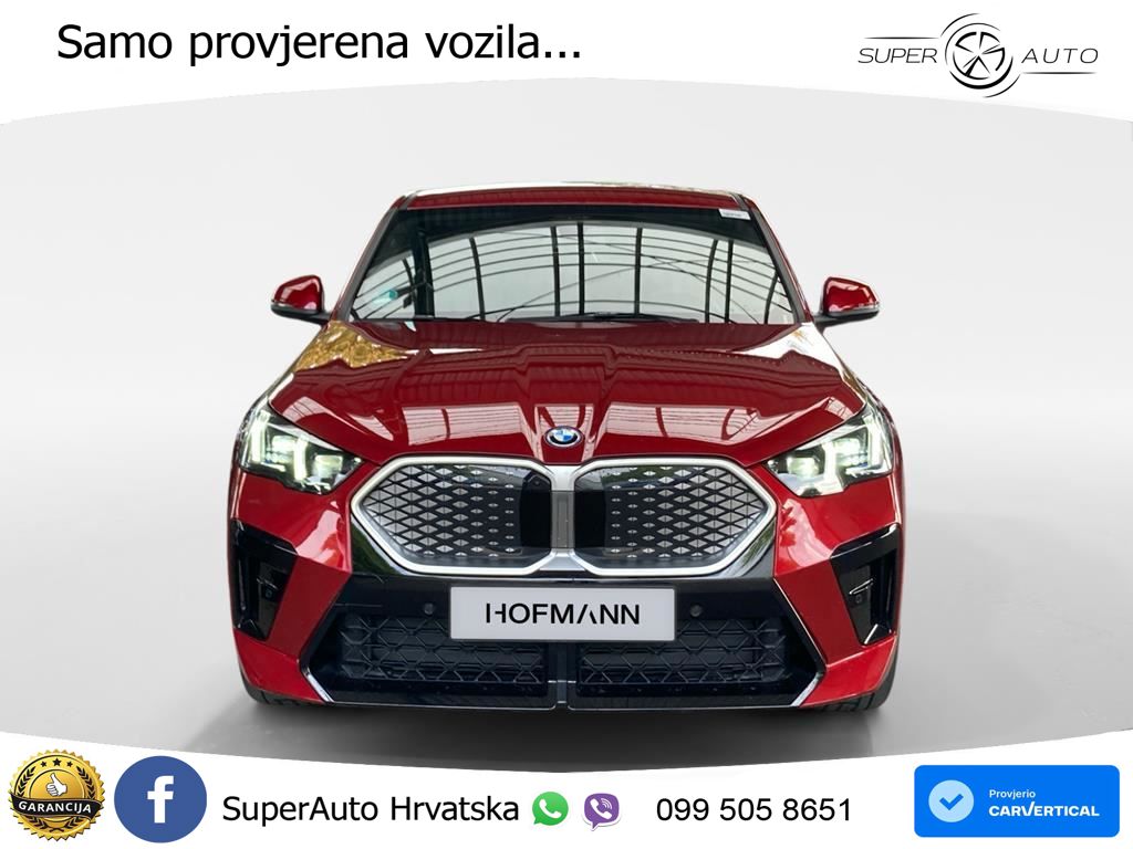 BMW iX2 66.5 kWh (313 KS) xDrive30