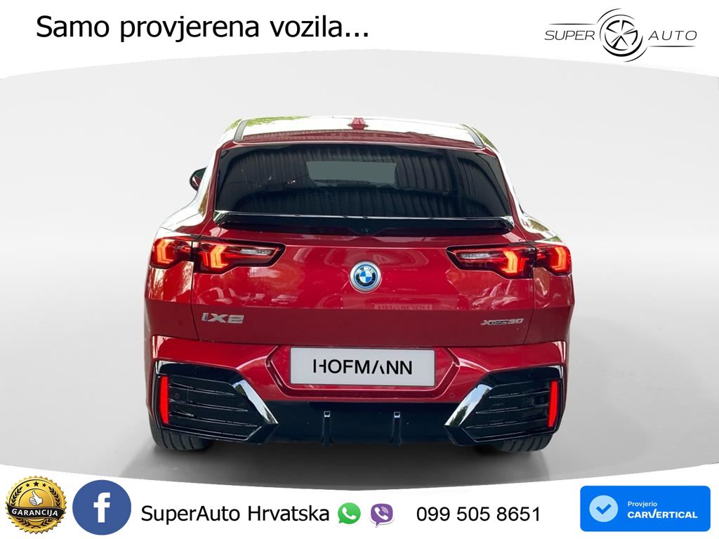 BMW iX2 66.5 kWh (313 KS) xDrive30
