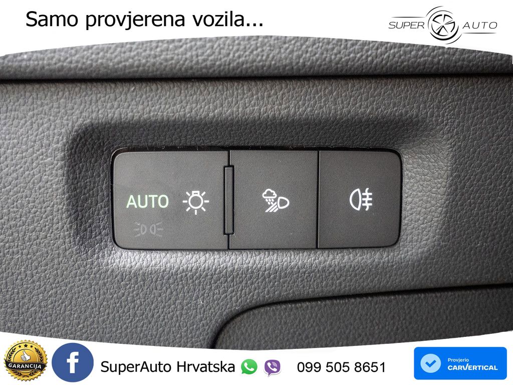 Škoda Octavia Combi 1.5 TSI (150 KS) DSG Selection MATRIX+GR SJED+KAM