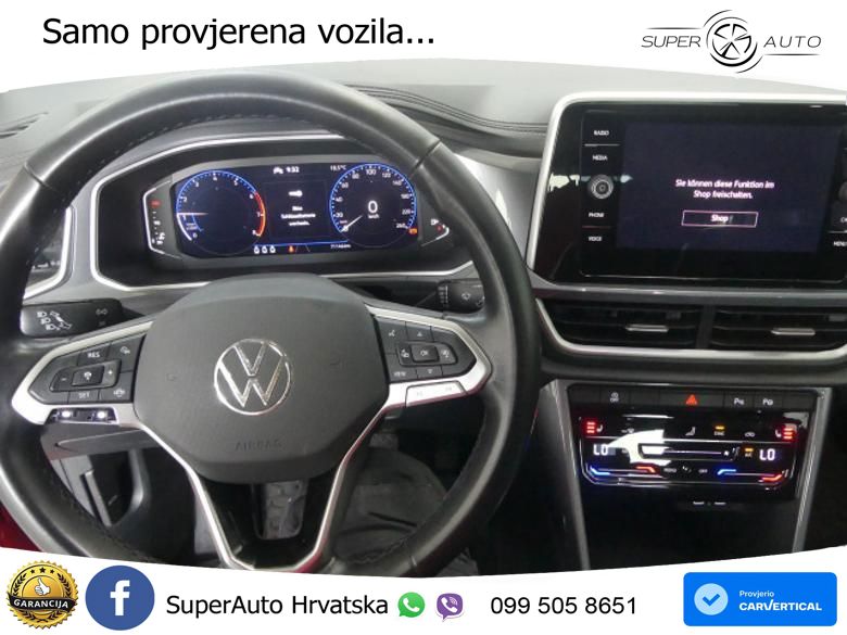 Volkswagen T-Roc 1.5 TSI (150 KS) MATRIX+GR SJED+KAM