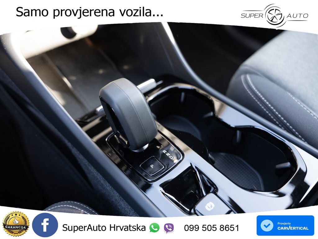 Volvo XC40 1.5 T4 TwEn 211 KS Automatic LED+GR SJED+ACC