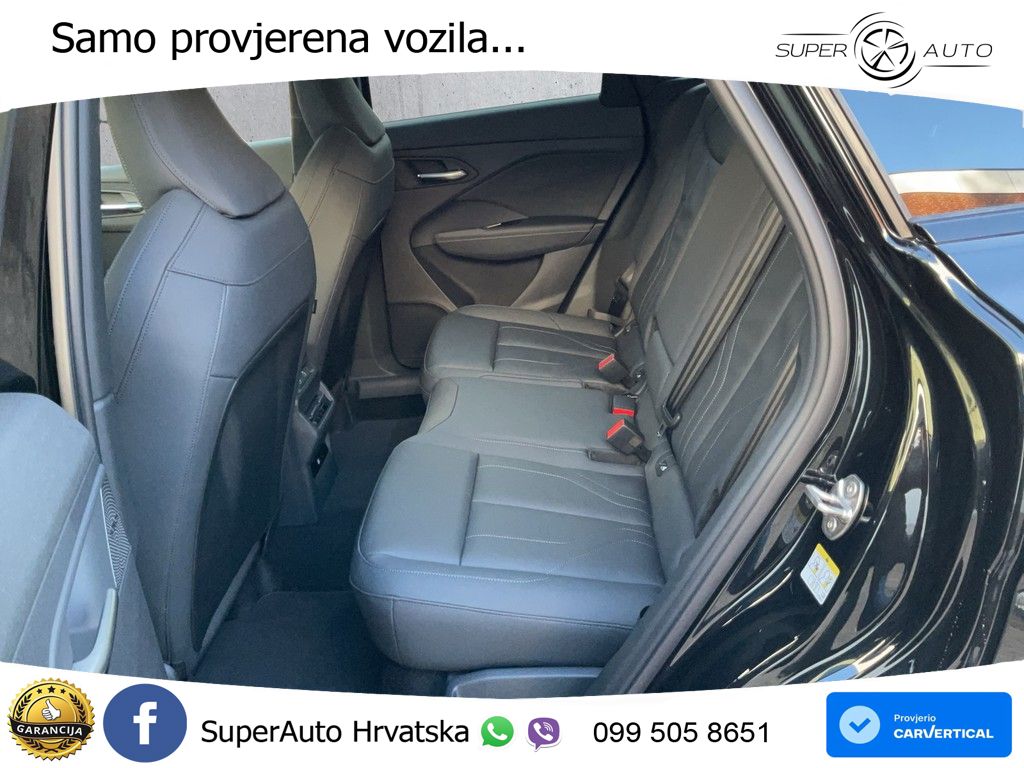 Audi Q3 1.5 TFSI (150 KS) S tronic LED+GR SJED+ACC
