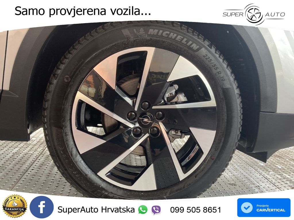 Opel Grandland 1.2 Turbo (136 KS)  e-DCT GS LED+GR SJED+ACC