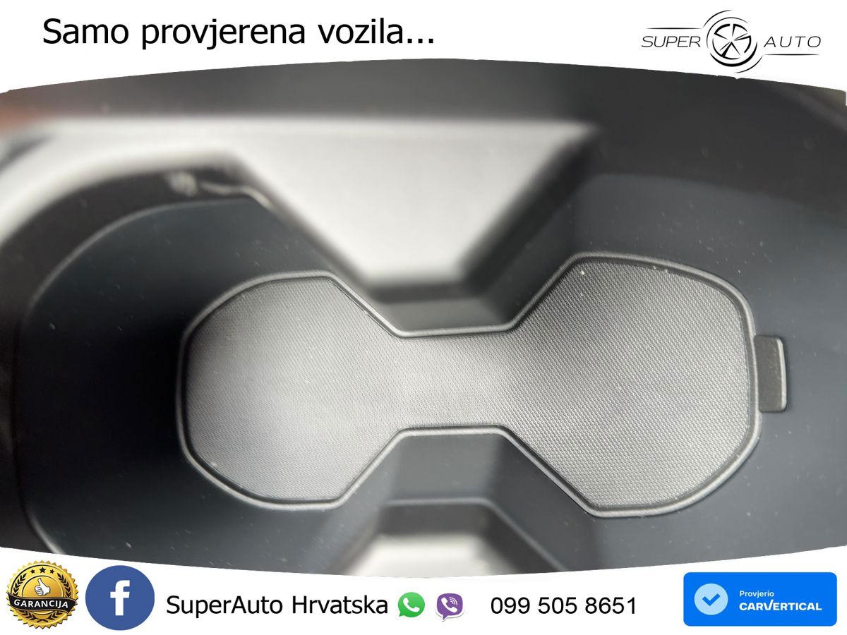 Toyota C-HR 2.0 (198 KS) Hybrid e-CVT LED+GR SJED+ACC