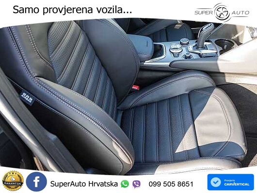 Alfa Romeo Giulia 2.0 Turbo (280 KS) Q4 Automatic LED+GR SJED+ACC
