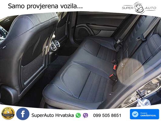 Alfa Romeo Giulia 2.0 Turbo (280 KS) Q4 Automatic LED+GR SJED+ACC