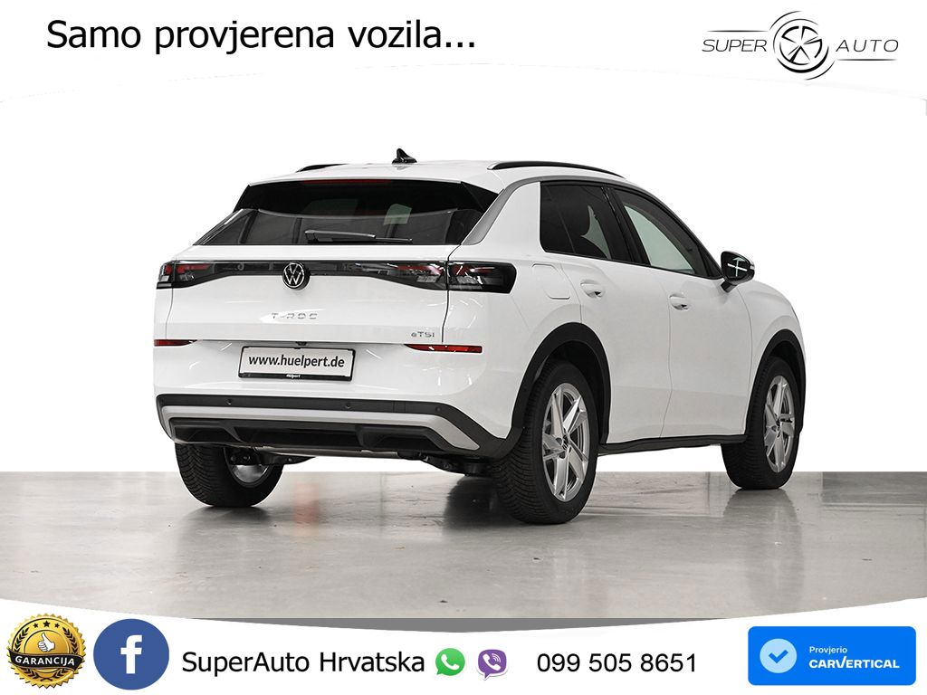 Volkswagen T-Roc II 1.5 eTSI (116 KS)  DSG LED+GR SJED+ACC