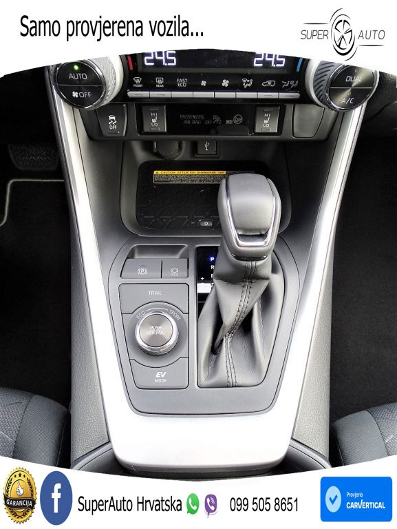 Toyota RAV4 2.5 (222 KS) Hybrid E-Four e-CVT LED+GR SJED+ACC