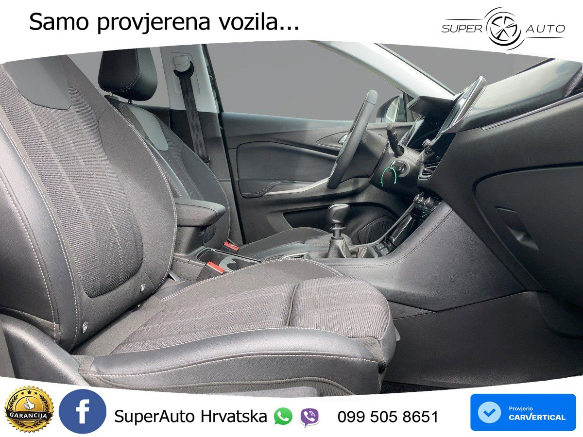 Opel Grandland 1.2i Turbo (130 KS)