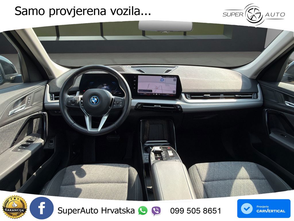 BMW iX1 68 kWh (313 KS) xDrive30