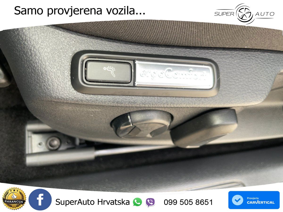 Volkswagen Passat Variant 1.5 TSI (150 KS) DSG ACT Business LED+GR SJED+ACC