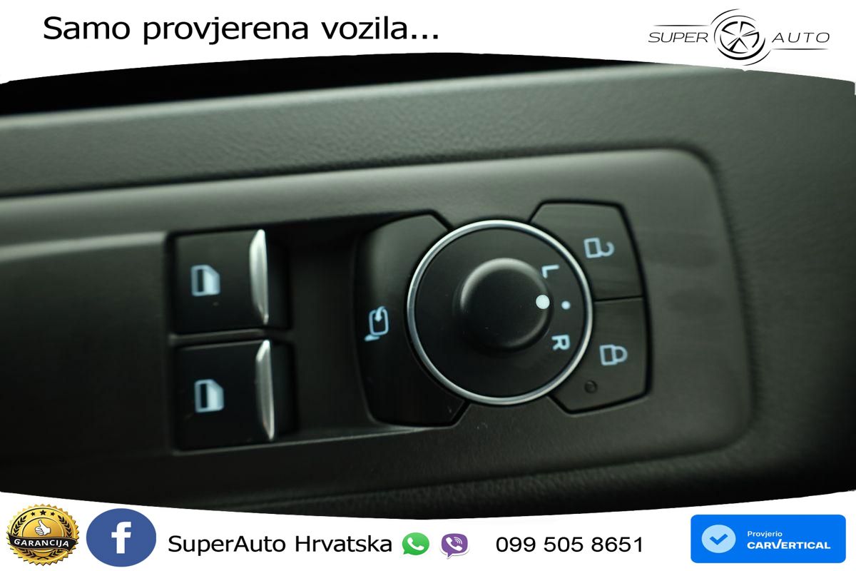 Ford Transit Custom Kombi 320 L1 2.0 Limited, 9-Sitze 170 KS