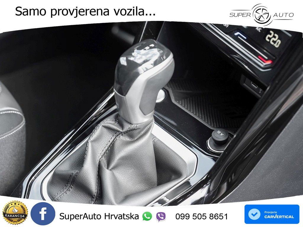 Volkswagen T-Roc 1.5 TSI (150 KS) DSG MATRIX+GR SJED+KAM
