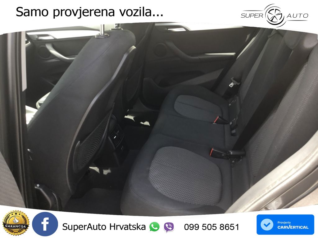 BMW X1 18i (140 KS) Steptronic