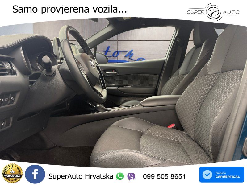 Toyota C-HR 2.0 (184 KS) Hybrid e-CVT Team D