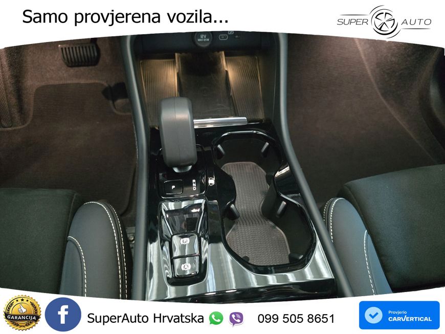 Volvo XC40 2.0 B4 AWD 197 KS Automatic ACC+GR SJED+360+PANO