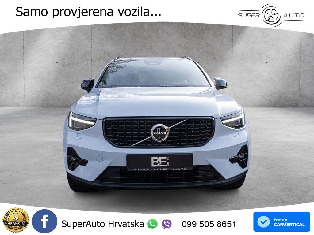 Volvo XC40 2.0 B4 197 KS Automatic ACC+GR SJED+360+PANO