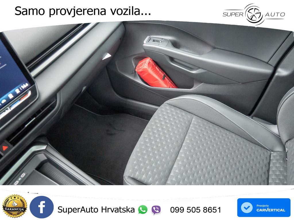 Volkswagen T-Roc 1.5 eTSI (150 KS)  DSG R-Line MATRIX+GR SJED+KAM