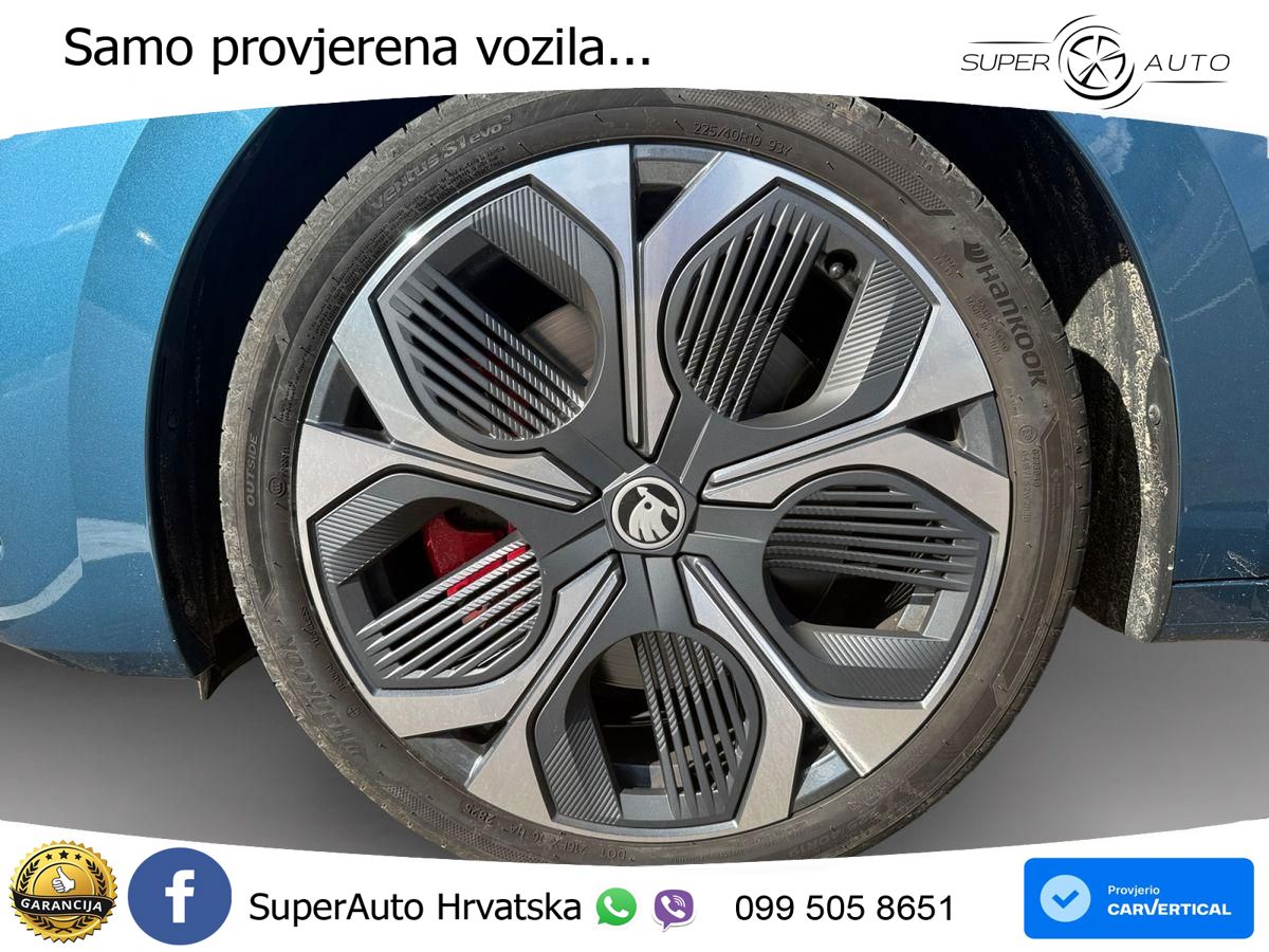 Škoda Octavia Combi RS 2.0 TSI (265 KS) DSG LED+GR SJED+ACC