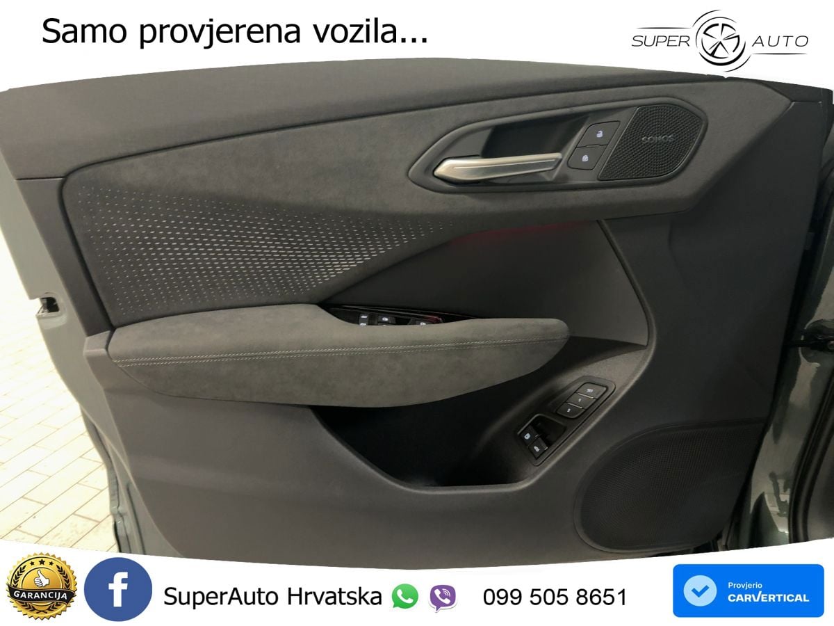 Audi Q3 1.5 TFSIe (272 KS) S tronic LED+GR SJED+ACC