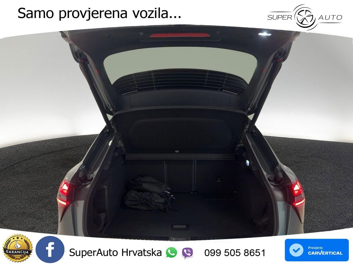 Audi Q3 1.5 TFSIe (272 KS) S tronic LED+GR SJED+ACC