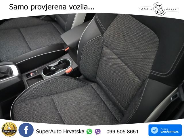 Renault Captur 1.3 TCe (140 KS) Techno
