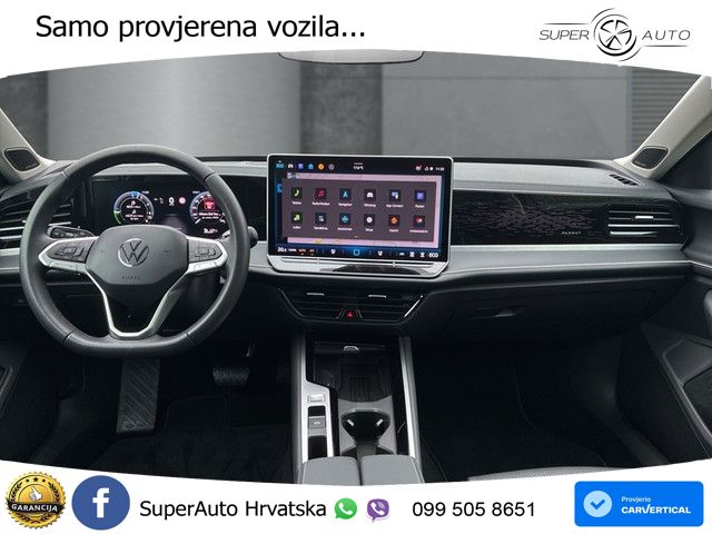 Volkswagen Passat Variant 1.5 TSI (272 KS) eHybrid DSG Elegance LED+GR SJED+ACC