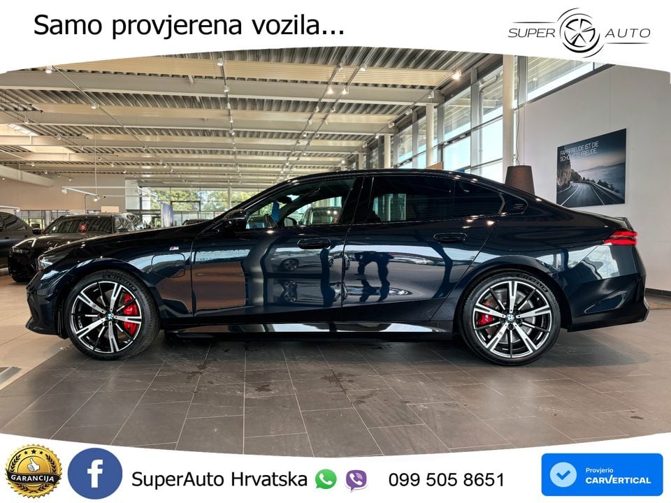 BMW 550e (489 KS) xDrive Steptronic LED+GR SJED+ACC