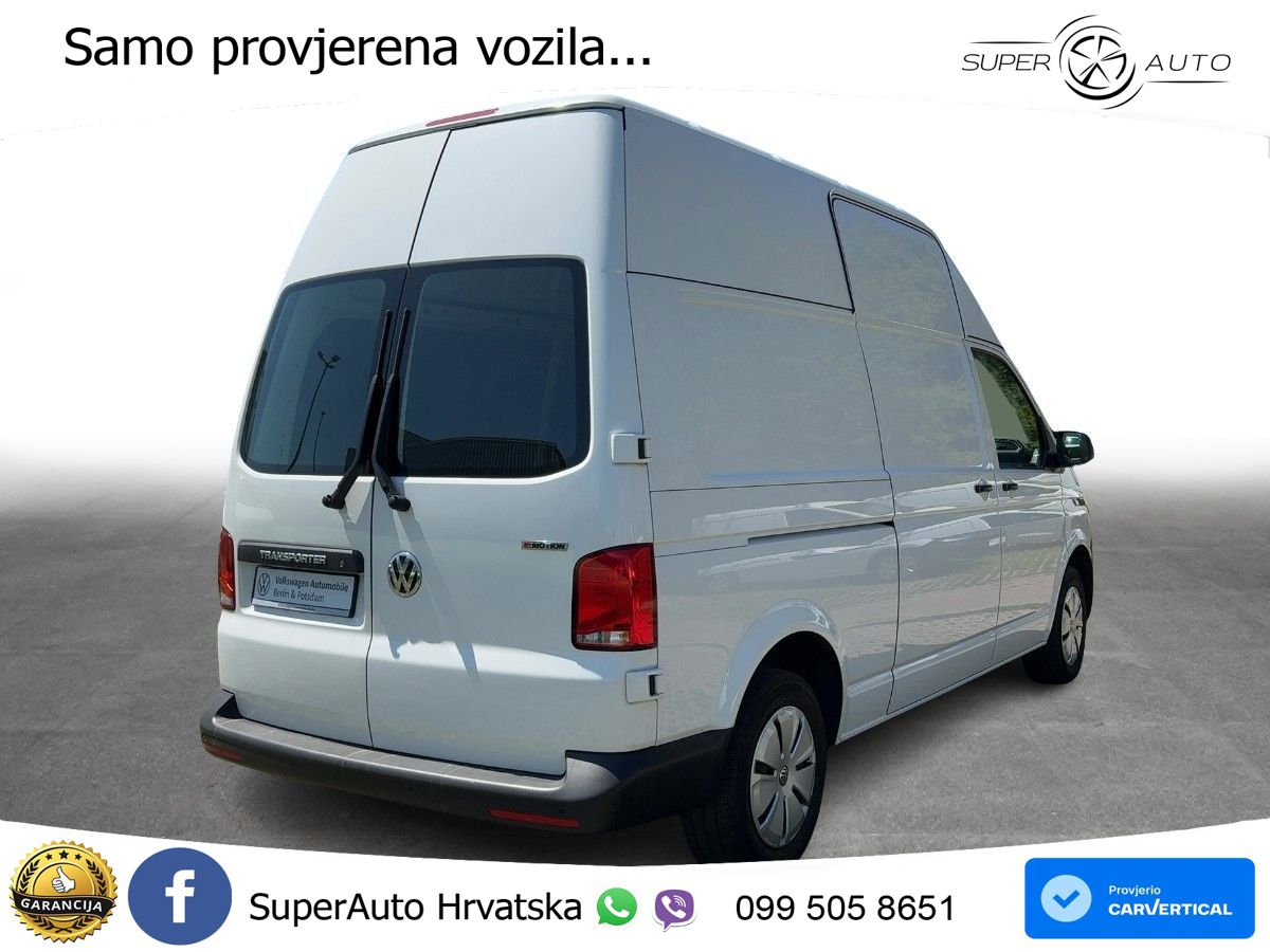 VW Transporter