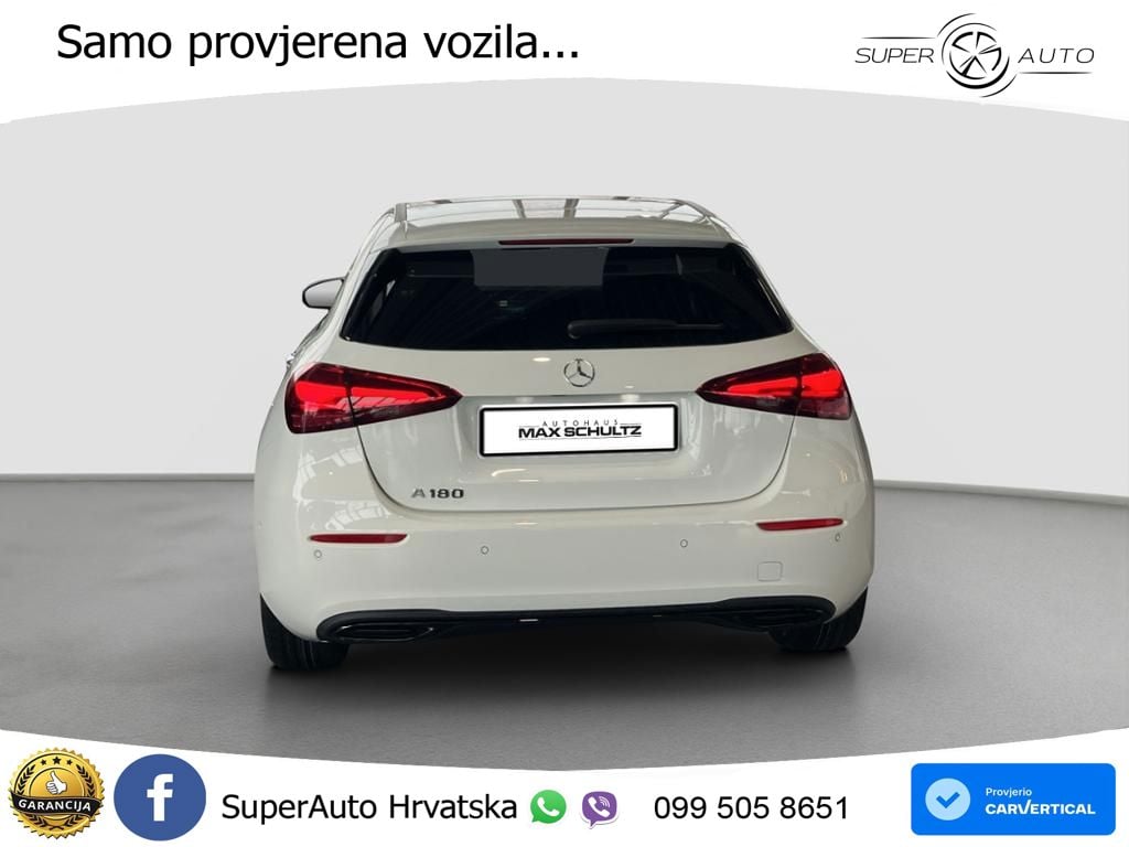 Mercedes-Benz A 180 7G-DCT ACC+GR SJED+360+PANO