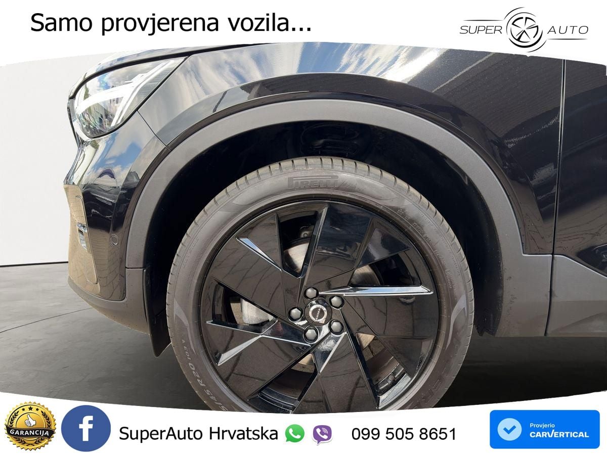 Volvo XC40 2.0 B3 163 KS Automatic ACC+GR SJED+360+PANO