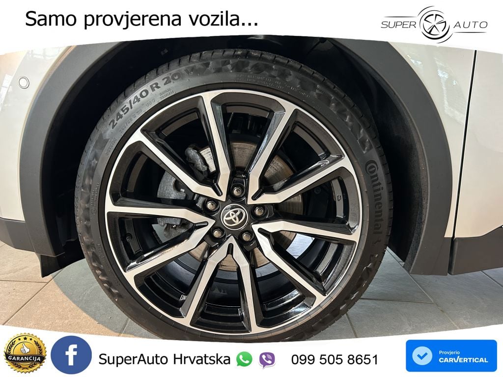 Toyota C-HR 2.0 (198 KS) Hybrid AWD e-CVT GR Sport LED+GR SJED+ACC