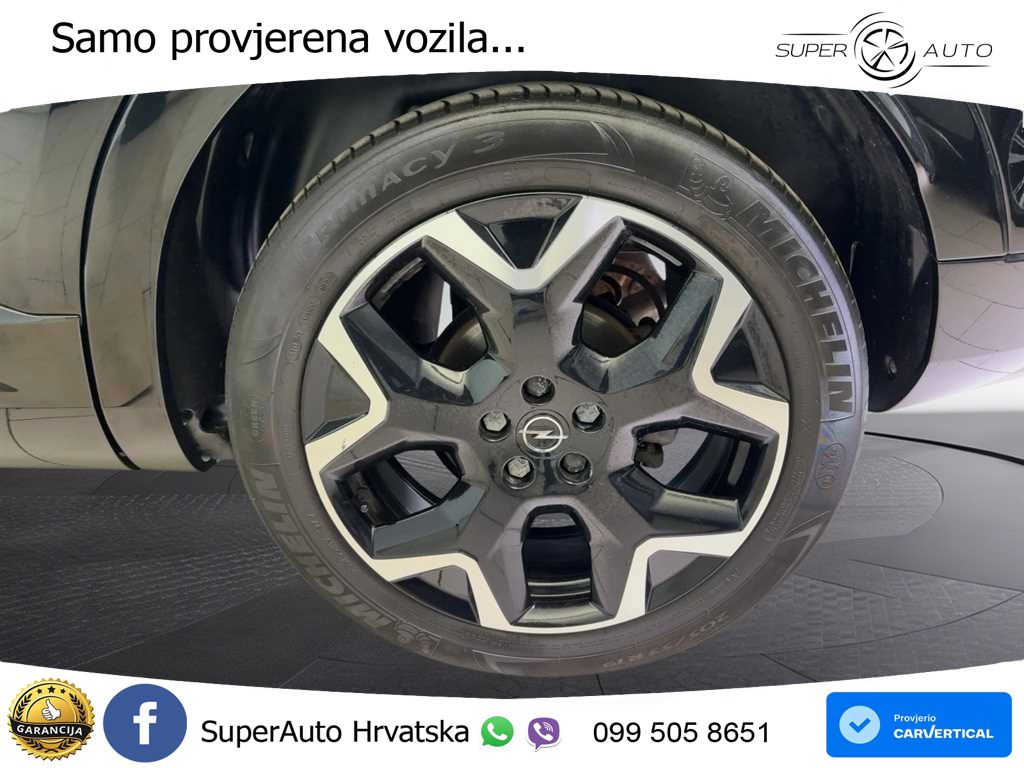Opel Grandland 1.2i Turbo (130 KS) Automatic Ultimate LED+GR SJED+ACC