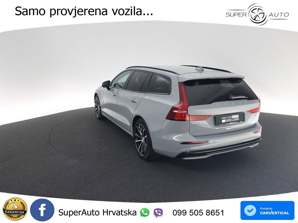 Volvo V60 2.0 T8 AWD Geartronic LED+GR SJED+ACC