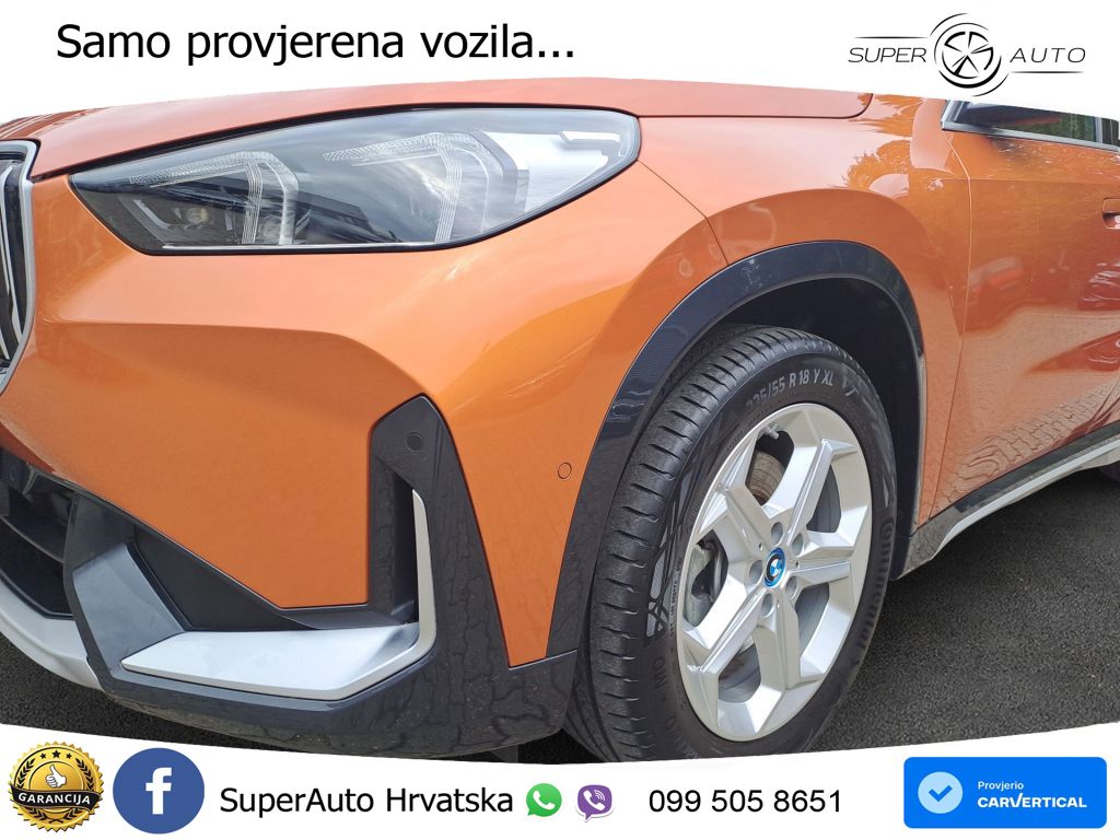 BMW iX1 68 kWh (313 KS) xDrive30 xLine LED+GR SJED+ACC