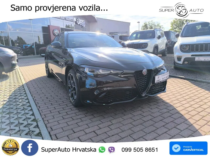Alfa Romeo Giulia 2.0 Turbo (280 KS) Q4 Automatic LED+GR SJED+ACC