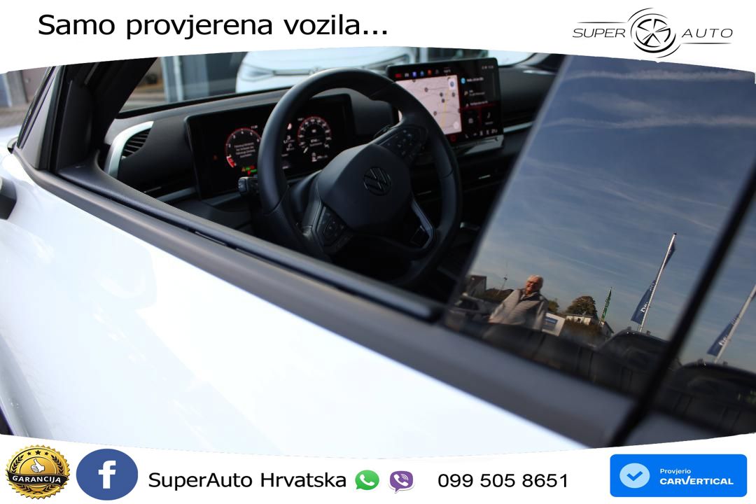 Volkswagen T-Roc 1.5 TSI (150 KS) DSG R-Line LED+GR SJED+ACC